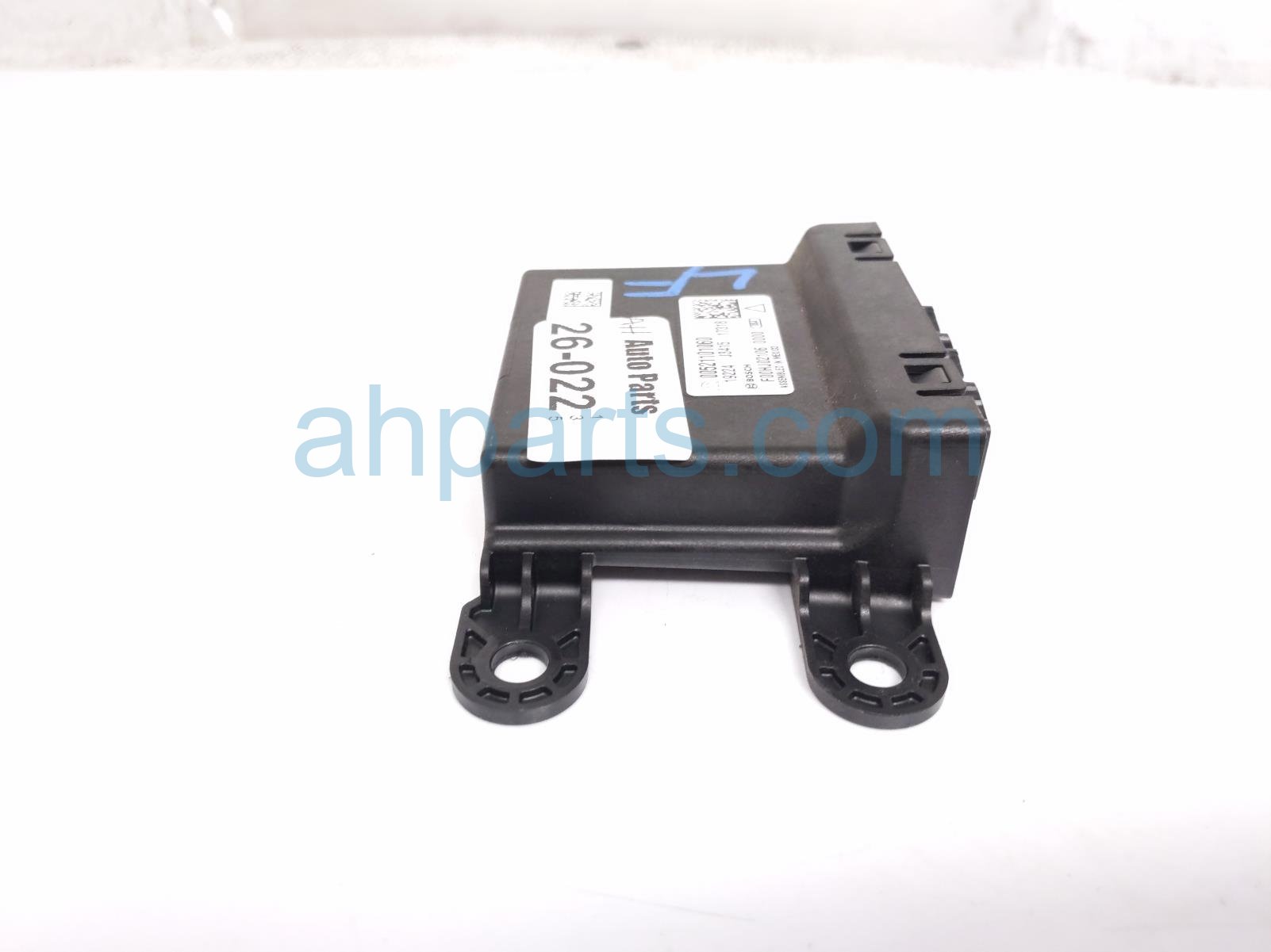 2018 Jeep Renegade Parking Assist Control Module 00521101060 Replacement 2018 Jeep Renegade Parking Assist Control Module 00521101060 Replacement thumbnail