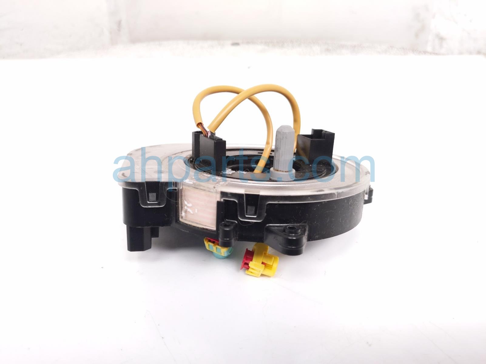 2018 Jeep Renegade Clockspring Reel Assy 6UW42LXHAC Replacement 2018 Jeep Renegade Clockspring Reel Assy 6UW42LXHAC Replacement thumbnail