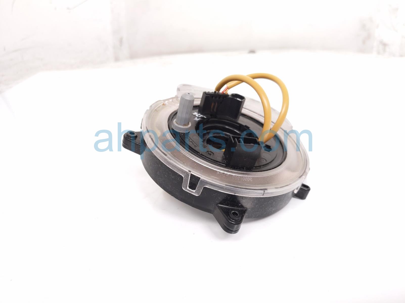 2018 Jeep Renegade Clockspring Reel Assy 6UW42LXHAC Replacement 2018 Jeep Renegade Clockspring Reel Assy 6UW42LXHAC Replacement thumbnail