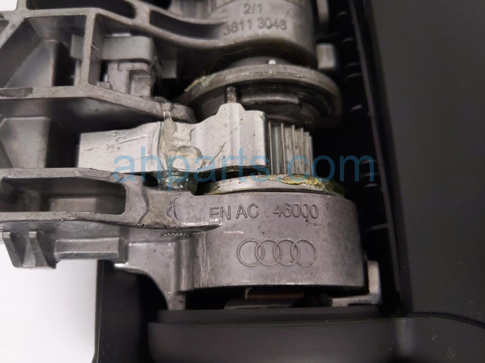 2014 Audi A6 Audi Center Console Lid/armrest Black 4G0 864 248 H 22A Replacement 2014 Audi A6 Audi Center Console Lid/armrest Black 4G0 864 248 H 22A Replacement thumbnail