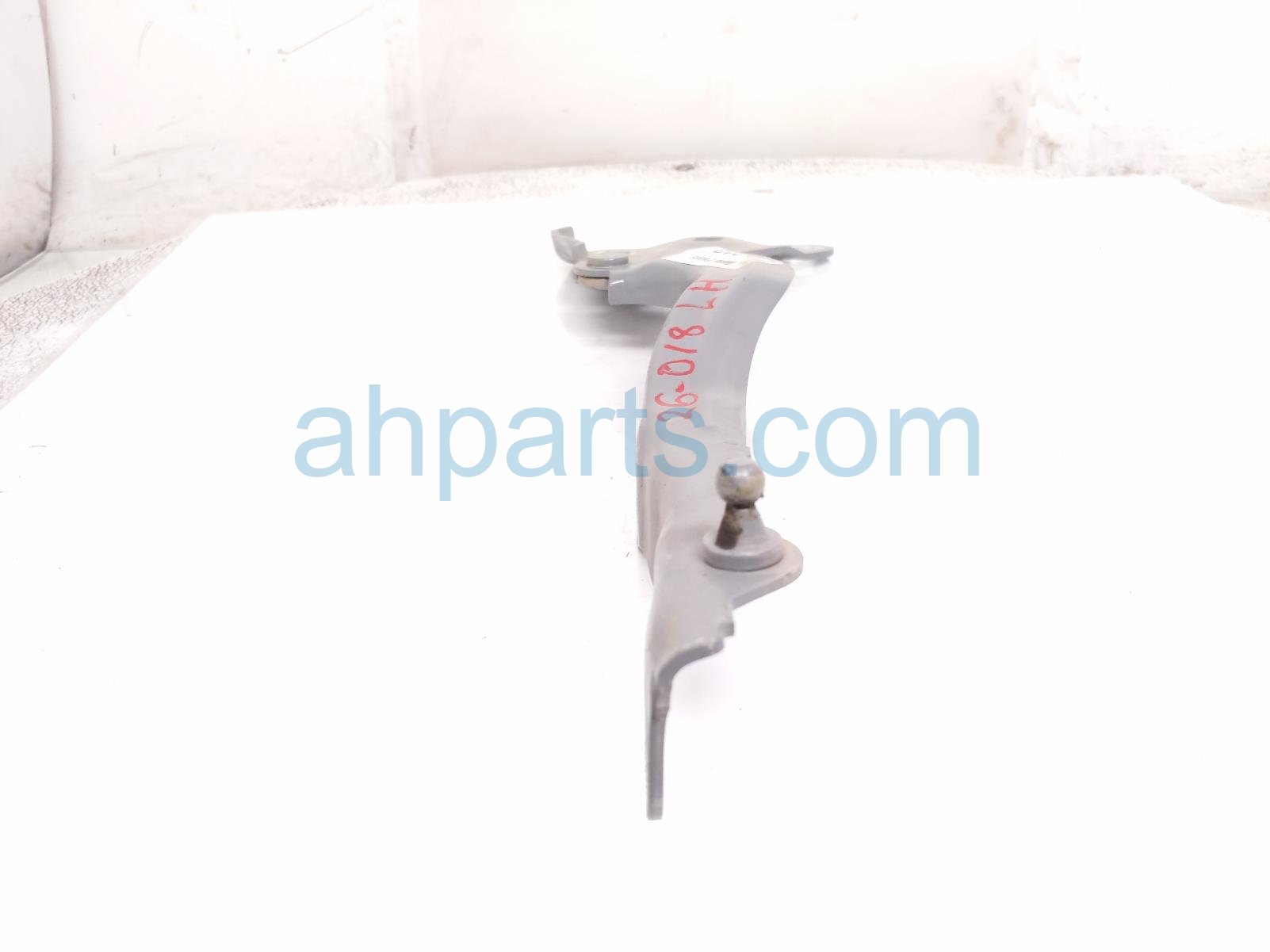 2024 Chevy Silverado 1500 Hinge Driver Hood Hing Gray 23388841 Replacement 2024 Chevy Silverado 1500 Hinge Driver Hood Hing Gray 23388841 Replacement thumbnail