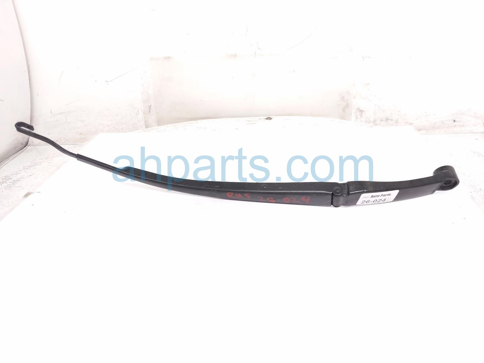 Lexus RH WINDSHIELD WIPER ARM Lexus RH WINDSHIELD WIPER ARM