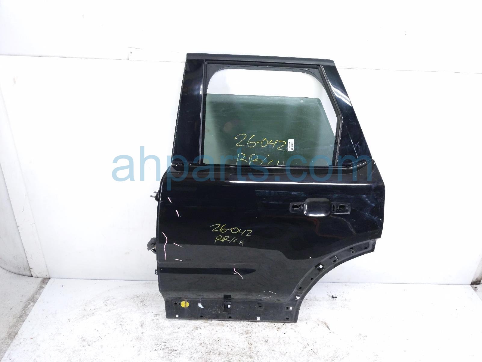Ford RR/LH DOOR - BLACK - NO INSIDE TRIM