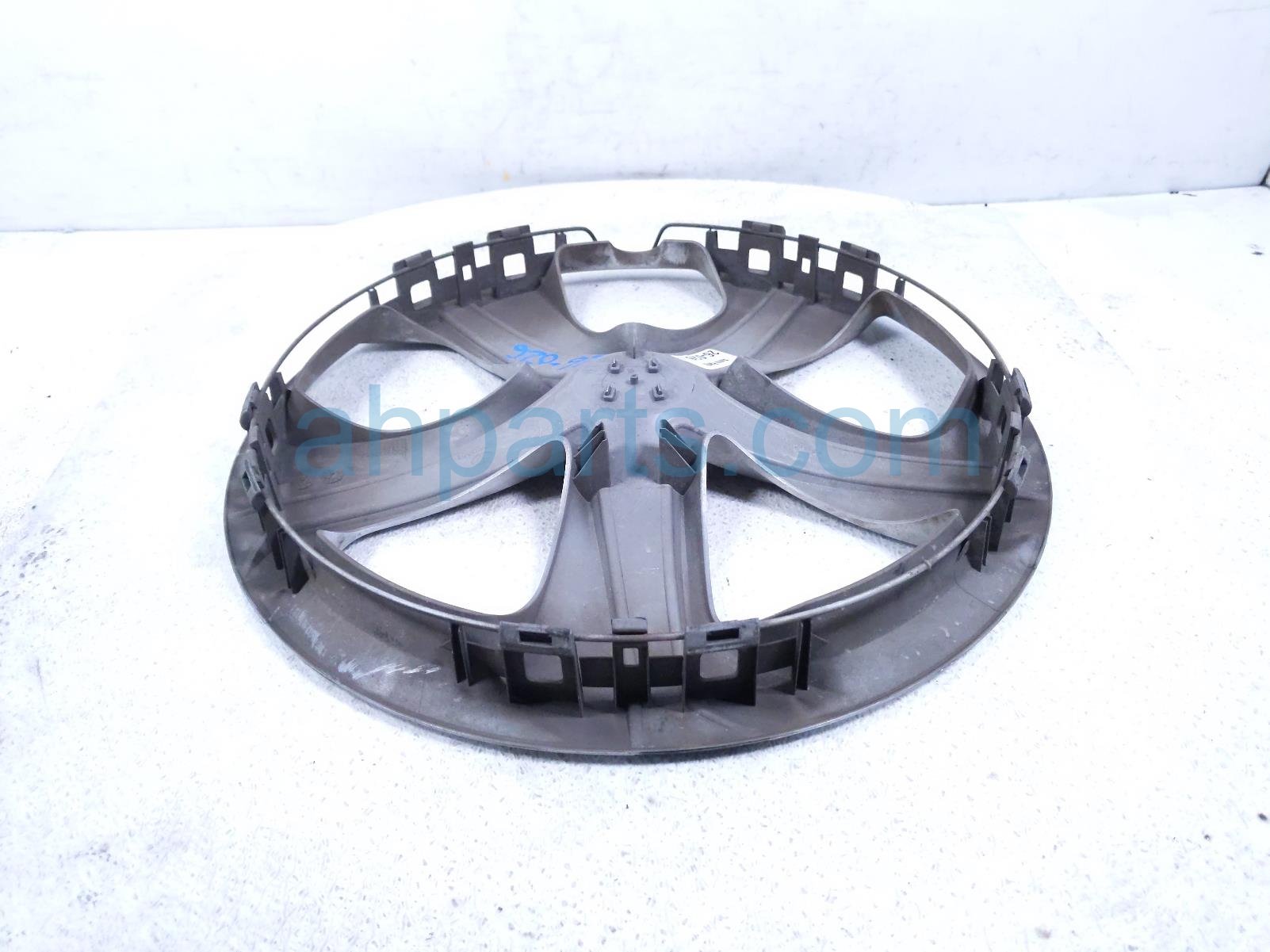 2017 Honda Civic Wheel Cover / Hub Cap 44733 TBA A13 Replacement 2017 Honda Civic Wheel Cover / Hub Cap 44733 TBA A13 Replacement thumbnail