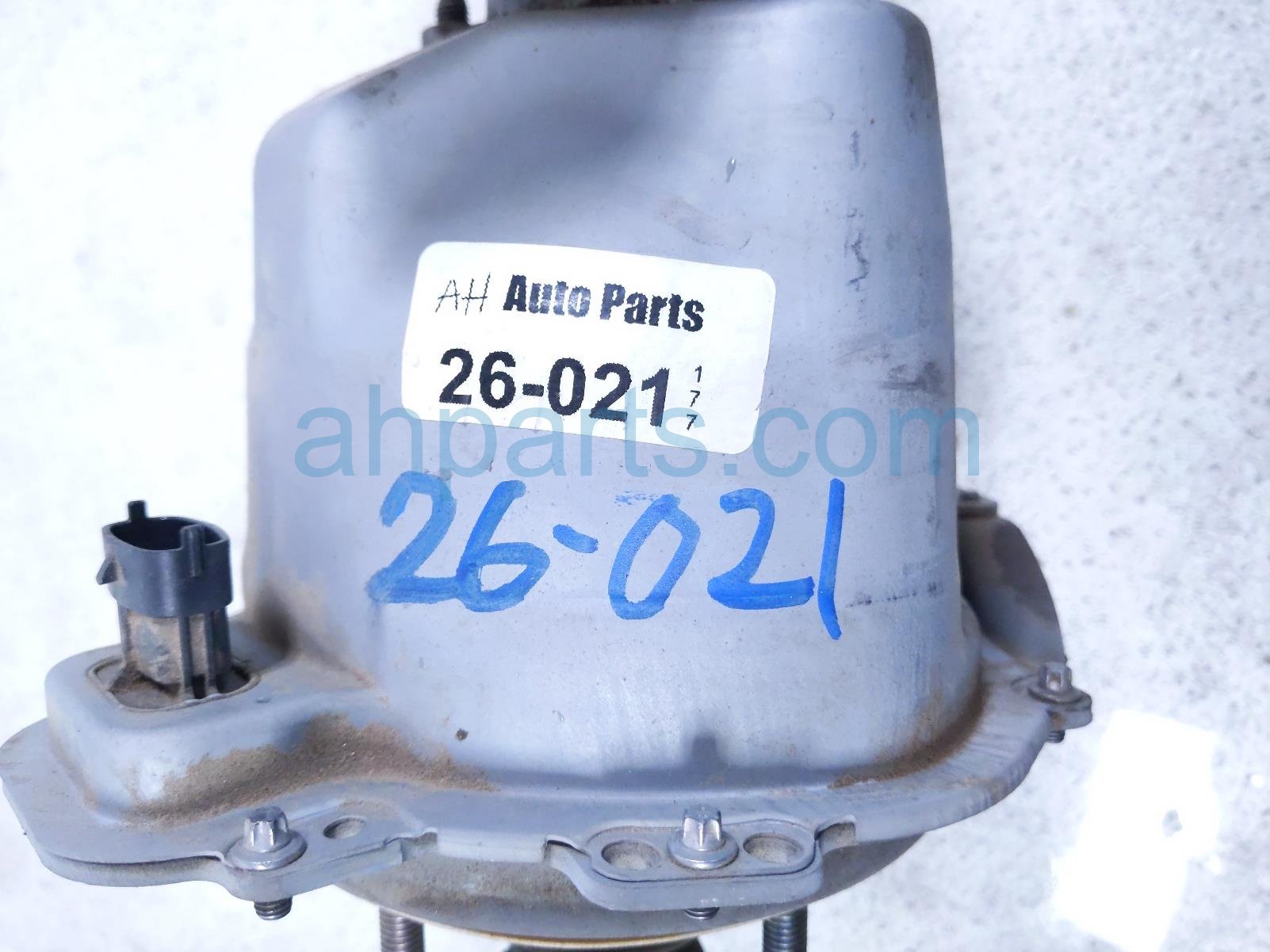 2019 Tesla Tesla 3 Power Electric Brake Booster W/mstr Cyl 1044671 00 C Replacement 2019 Tesla Tesla 3 Power Electric Brake Booster W/mstr Cyl 1044671 00 C Replacement thumbnail