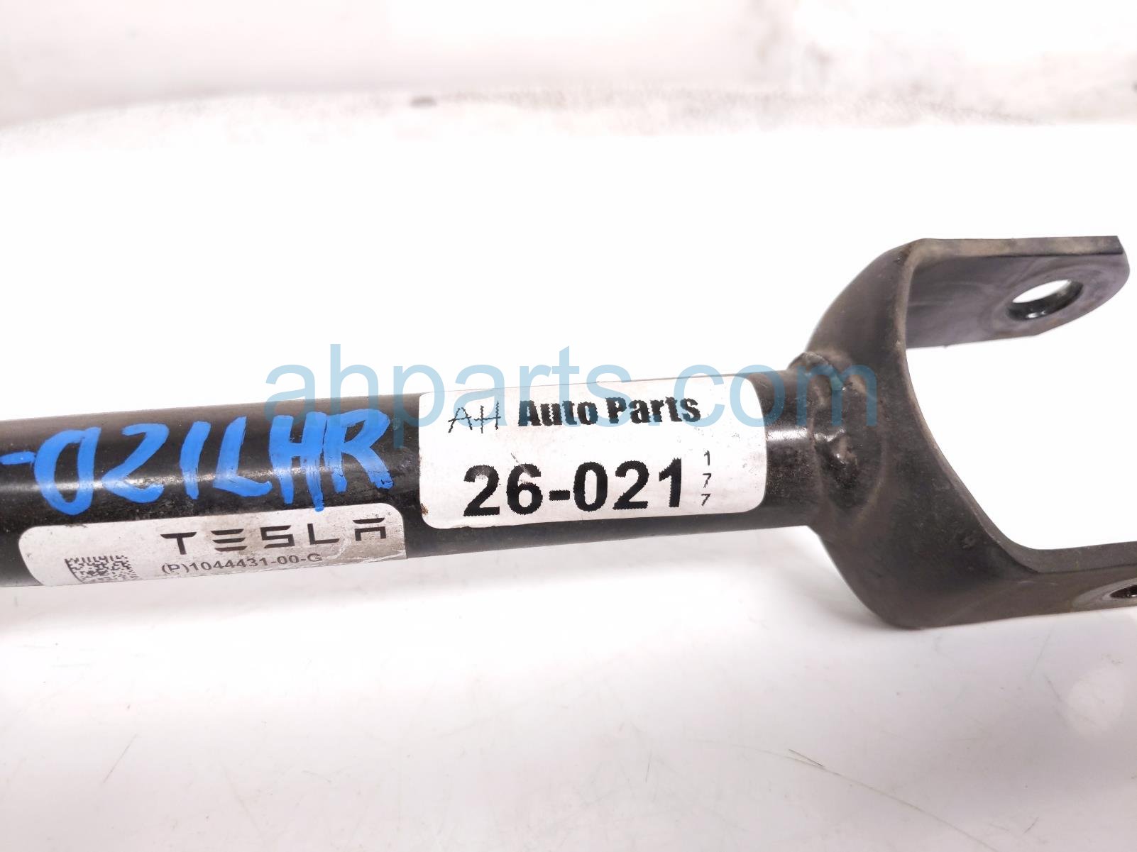 2019 Tesla Tesla 3 Rear Driver Upper Control Arm 1044431 00 G Replacement 2019 Tesla Tesla 3 Rear Driver Upper Control Arm 1044431 00 G Replacement thumbnail