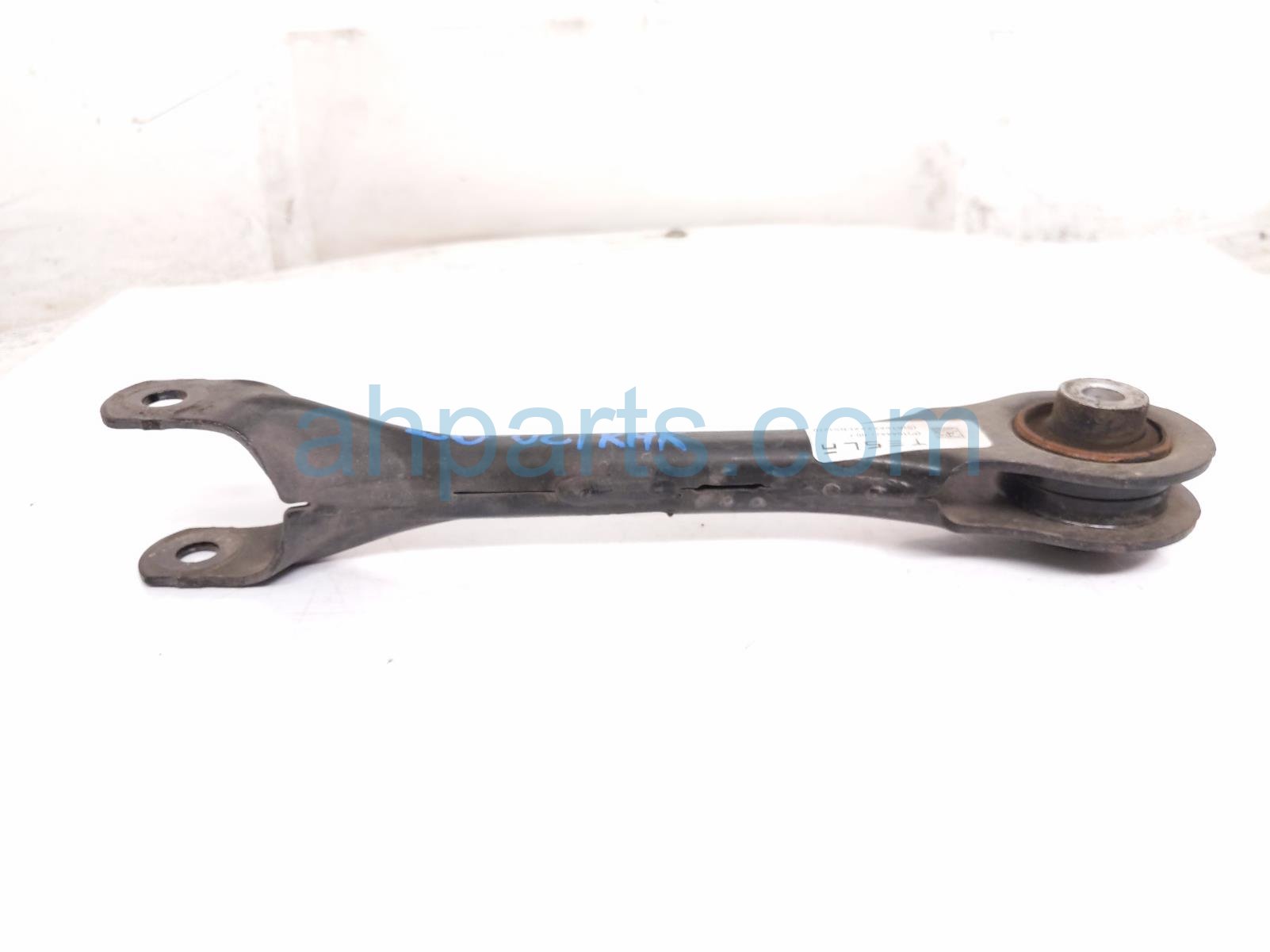 2019 Tesla Tesla 3 Rear Passenger Toe Link Lower Control Arm 1044427 00 C Replacement 2019 Tesla Tesla 3 Rear Passenger Toe Link Lower Control Arm 1044427 00 C Replacement thumbnail