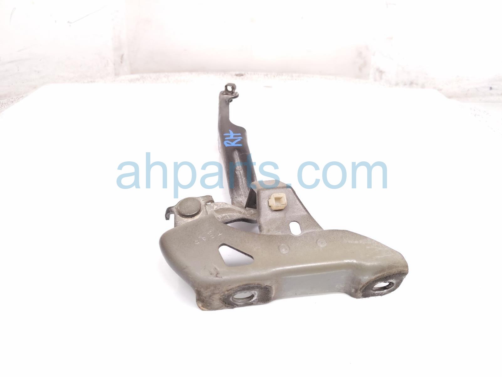 2017 Honda Civic Passenger Hood Hinge Black 60120 TBA A00ZZ Replacement 2017 Honda Civic Passenger Hood Hinge Black 60120 TBA A00ZZ Replacement thumbnail