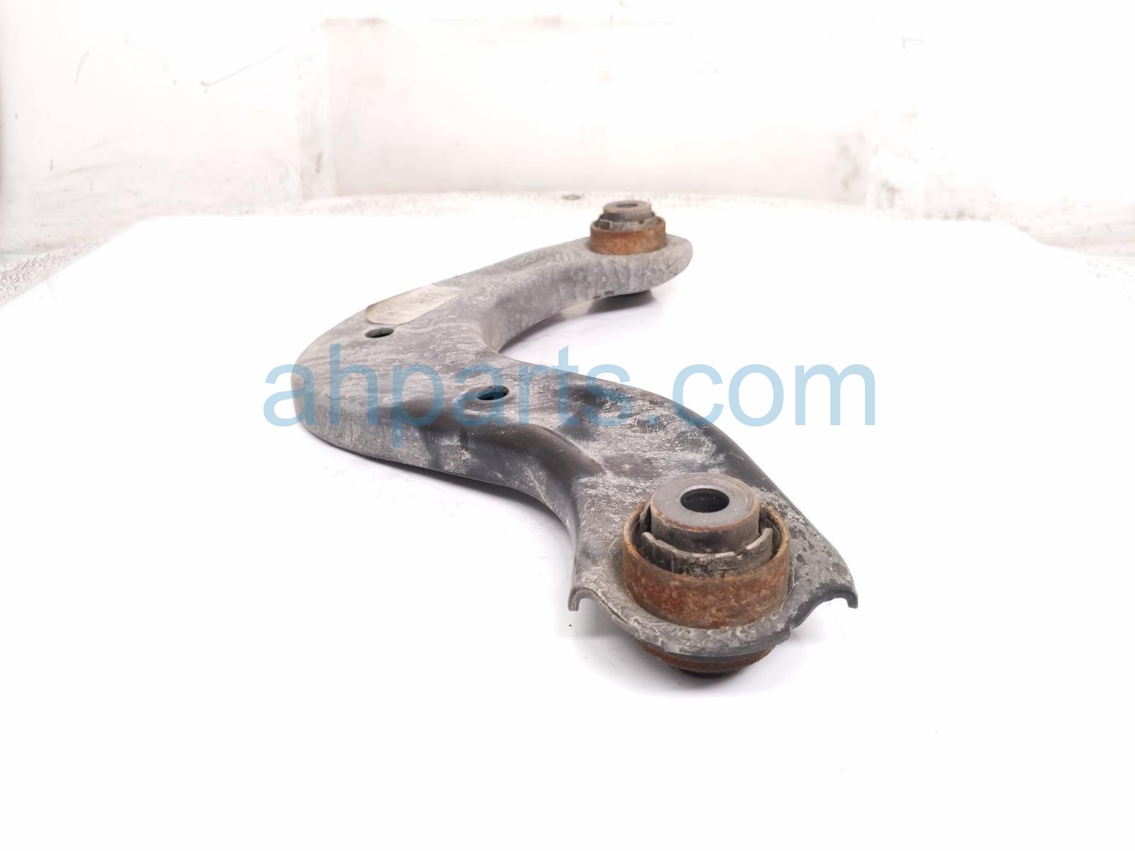 2017 Honda Civic Rear Passenger Upper Control Arm 52510 TBA A01 Replacement 2017 Honda Civic Rear Passenger Upper Control Arm 52510 TBA A01 Replacement thumbnail