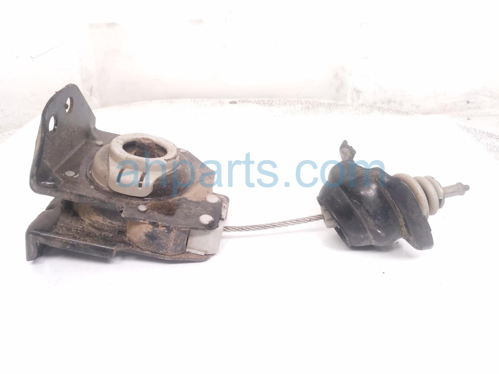 2024 Chevy Silverado 1500 Spare Tire Carrier Hoist 84974694 Replacement 2024 Chevy Silverado 1500 Spare Tire Carrier Hoist 84974694 Replacement thumbnail