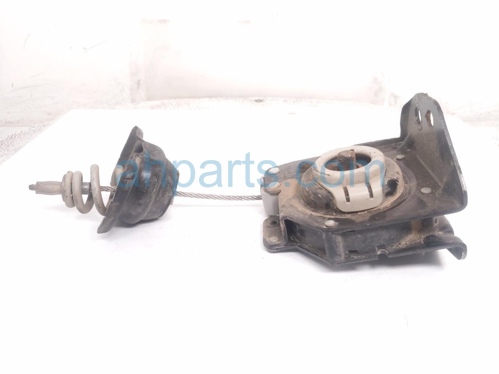 2024 Chevy Silverado 1500 Spare Tire Carrier Hoist 84974694 Replacement 2024 Chevy Silverado 1500 Spare Tire Carrier Hoist 84974694 Replacement thumbnail