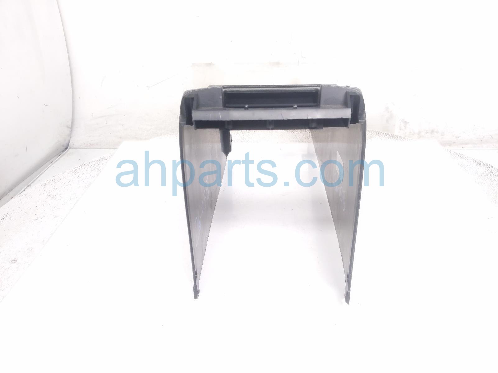 2015 Subaru WRX Center Floor Console Housing Blk 92113AG011VH Replacement 2015 Subaru WRX Center Floor Console Housing Blk 92113AG011VH Replacement thumbnail