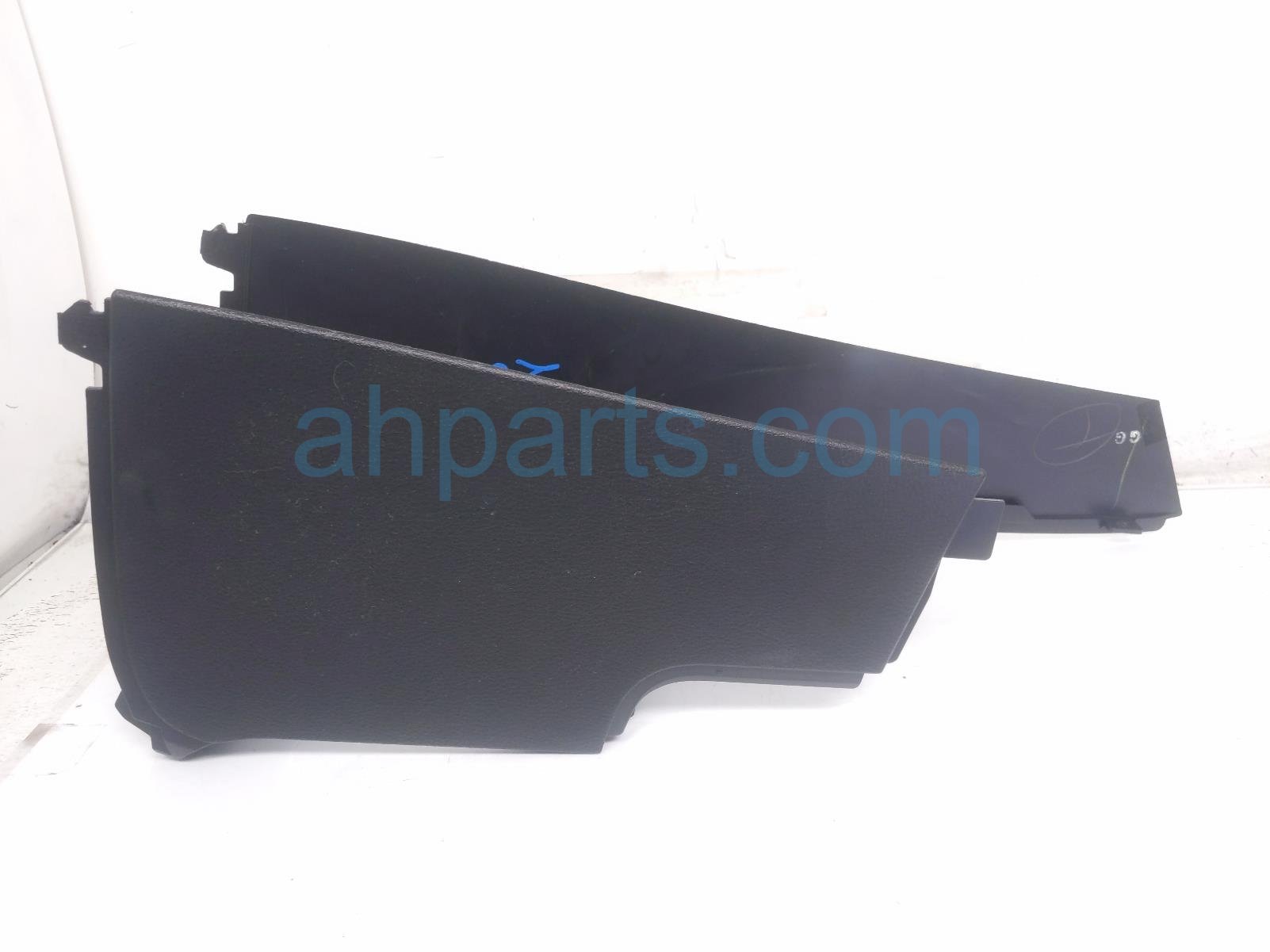 2015 Subaru WRX Center Floor Console Housing Blk 92113AG011VH Replacement 2015 Subaru WRX Center Floor Console Housing Blk 92113AG011VH Replacement thumbnail