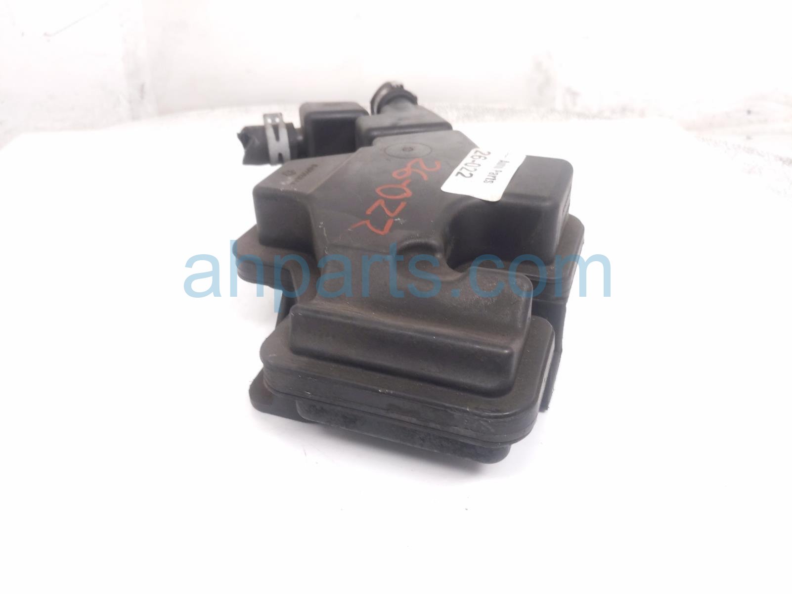 2018 Jeep Renegade Engine Oil Separator 1.4t 68493478AA Replacement 2018 Jeep Renegade Engine Oil Separator 1.4t 68493478AA Replacement thumbnail