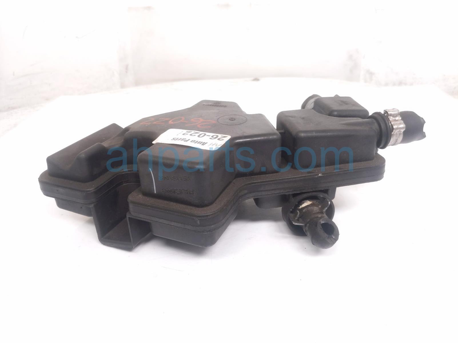 2018 Jeep Renegade Engine Oil Separator 1.4t 68493478AA Replacement 2018 Jeep Renegade Engine Oil Separator 1.4t 68493478AA Replacement thumbnail