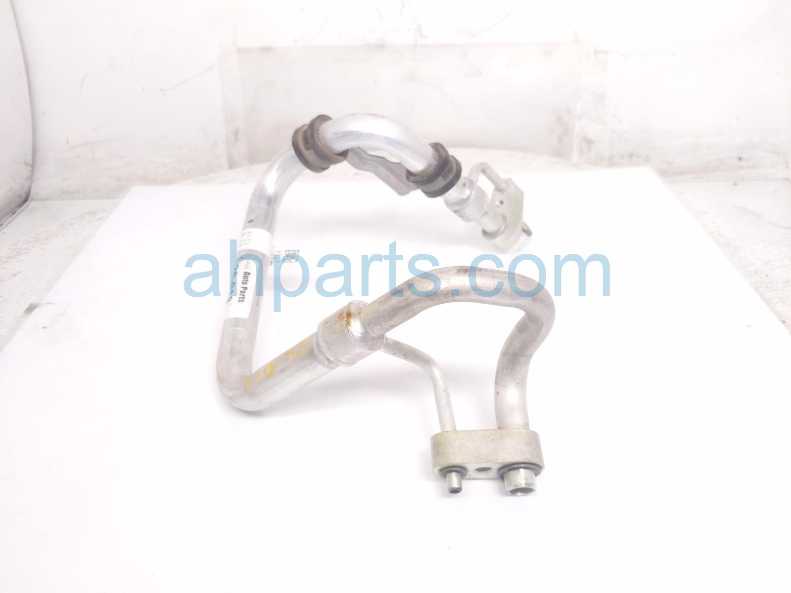 2024 Chevy Silverado 1500 Ac Pipe A/c Refrigerant Line Hose 2.7l 84959742 Replacement 2024 Chevy Silverado 1500 Ac Pipe A/c Refrigerant Line Hose 2.7l 84959742 Replacement thumbnail