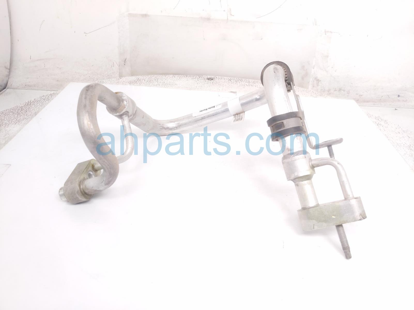 2024 Chevy Silverado 1500 Ac Pipe A/c Refrigerant Line Hose 2.7l 84959742 Replacement 2024 Chevy Silverado 1500 Ac Pipe A/c Refrigerant Line Hose 2.7l 84959742 Replacement thumbnail