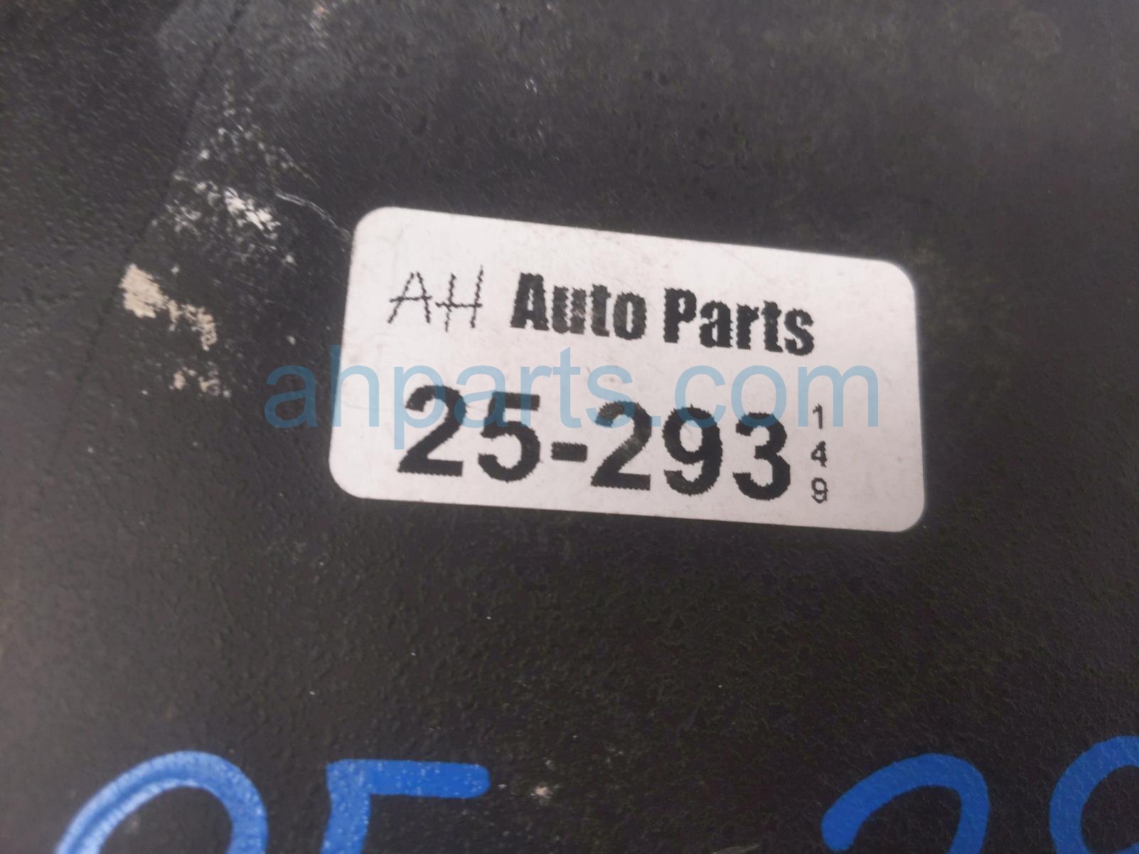 2019 Nissan Titan Air Cleaner Upper Intake Box 16526 EZ31A Replacement 2019 Nissan Titan Air Cleaner Upper Intake Box 16526 EZ31A Replacement thumbnail