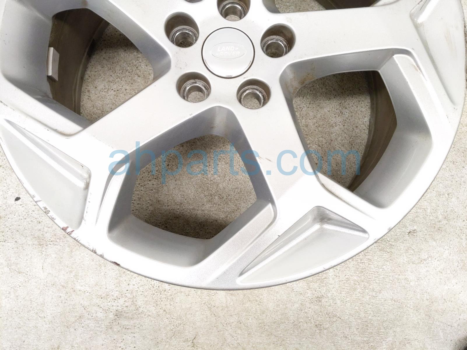 2020 Land Rover Range Rover Sport Front Passenger Wheel / Rim JK62 1007 AA Replacement 2020 Land Rover Range Rover Sport Front Passenger Wheel / Rim JK62 1007 AA Replacement thumbnail