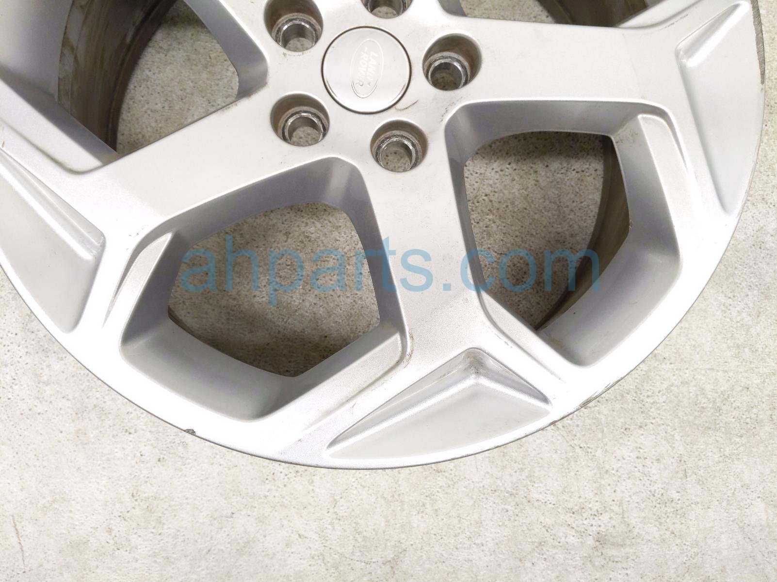 2020 Land Rover Range Rover Sport Rear Passenger Wheel / Rim JK62 1007 AA Replacement 2020 Land Rover Range Rover Sport Rear Passenger Wheel / Rim JK62 1007 AA Replacement thumbnail