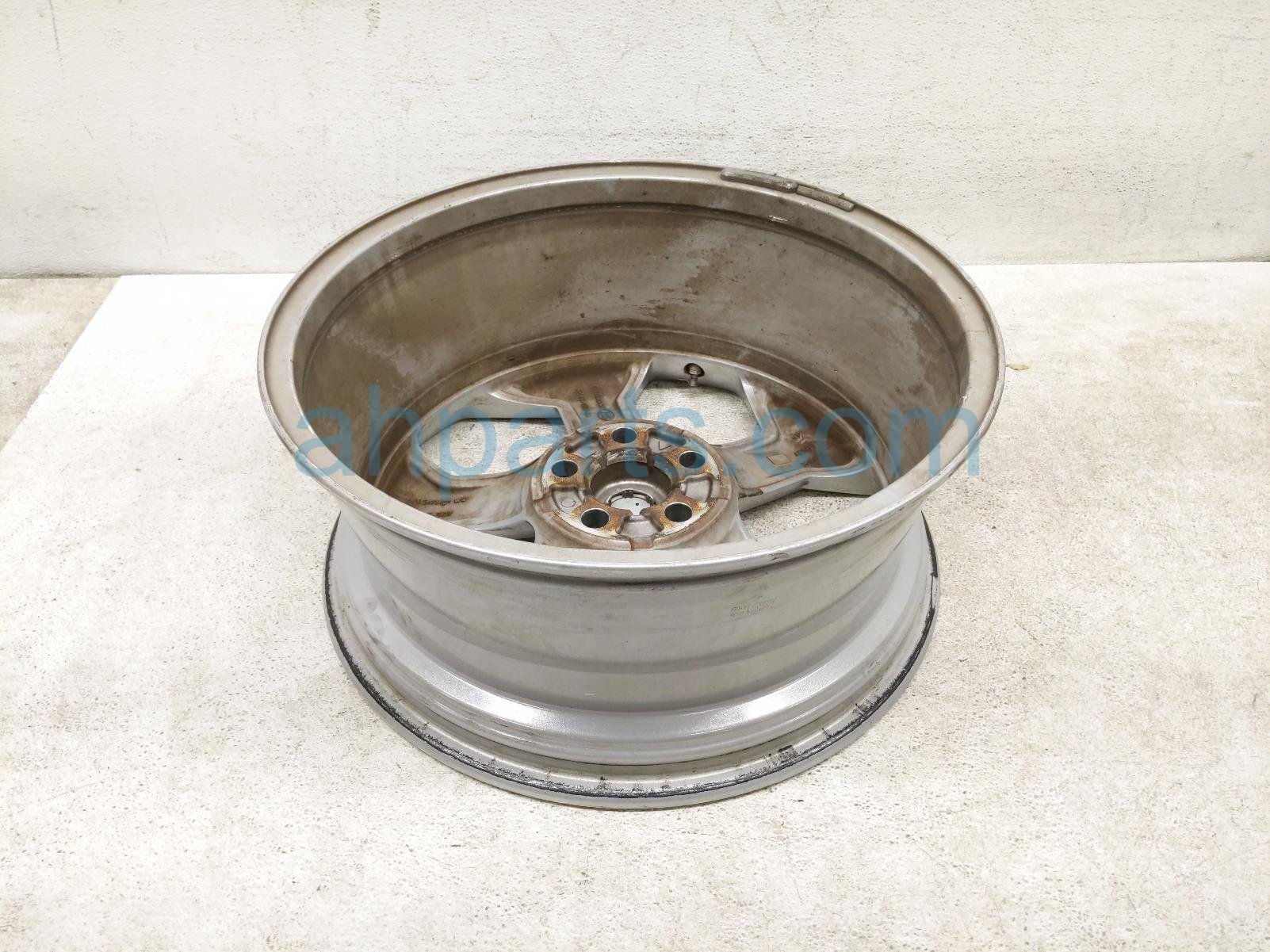 2020 Land Rover Range Rover Sport Rear Passenger Wheel / Rim JK62 1007 AA Replacement 2020 Land Rover Range Rover Sport Rear Passenger Wheel / Rim JK62 1007 AA Replacement thumbnail
