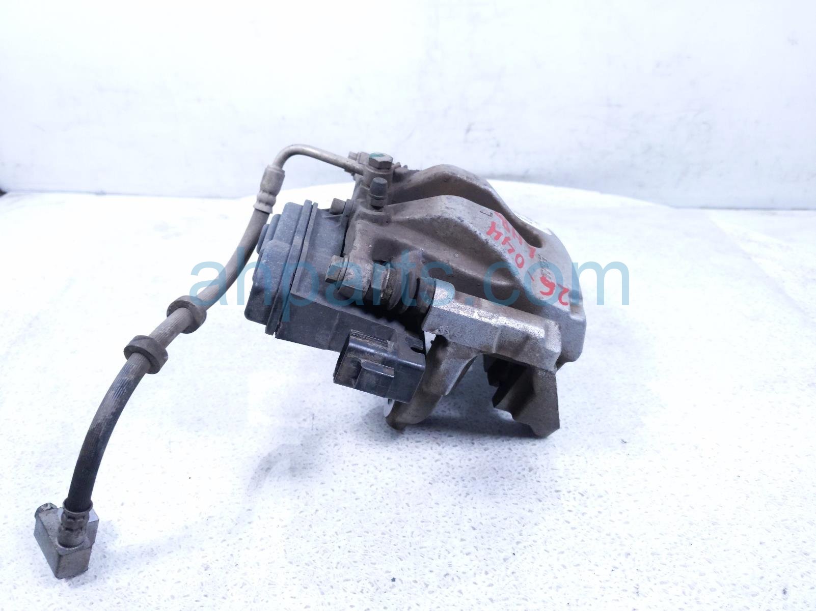 2020 Land Rover Range Rover Sport Rear Driver Brake Caliper JPLA 2K328 AD Replacement 2020 Land Rover Range Rover Sport Rear Driver Brake Caliper JPLA 2K328 AD Replacement thumbnail
