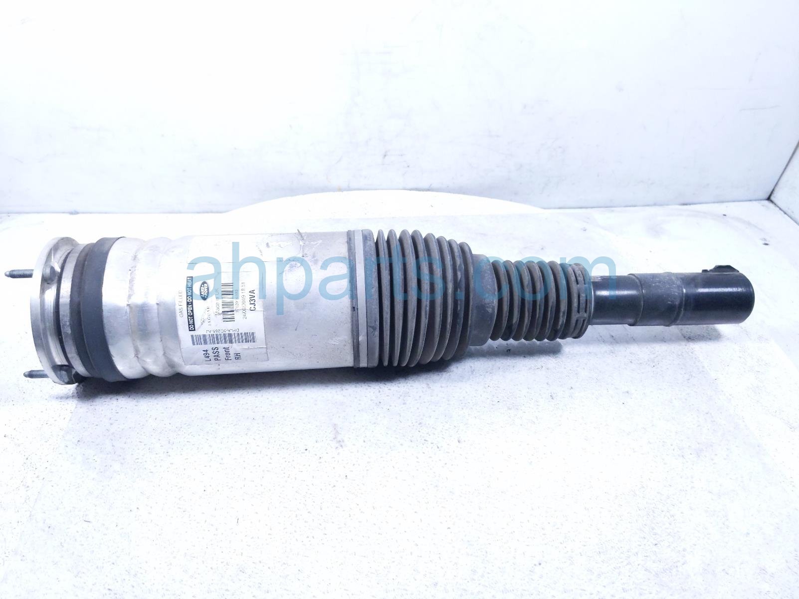 2020 Land Rover Range Rover Sport Front Passenger Strut Absorber + Spring DPLA 3C285 AJ Replacement 2020 Land Rover Range Rover Sport Front Passenger Strut Absorber + Spring DPLA 3C285 AJ Replacement thumbnail