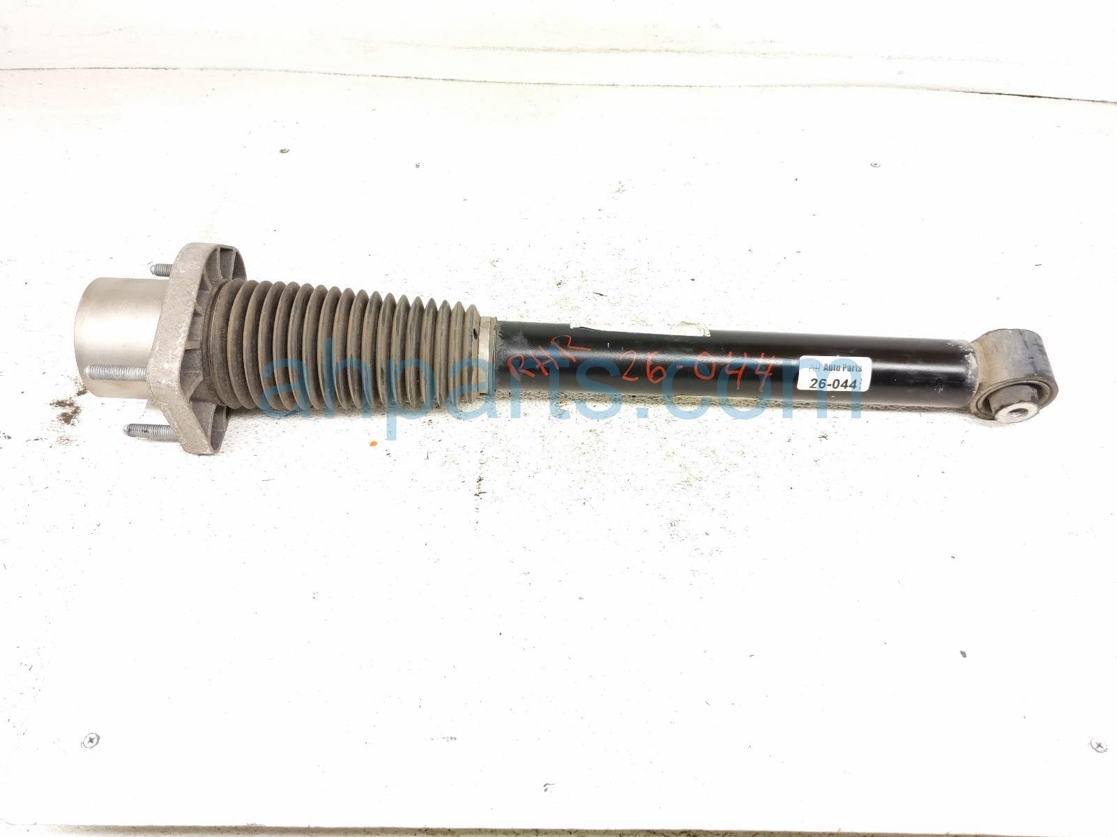 2020 Land Rover Range Rover Sport Strut Spring Rear Passenger Shock Absorber W/o Svr DPLA 18W002 A Replacement 2020 Land Rover Range Rover Sport Strut Spring Rear Passenger Shock Absorber W/o Svr DPLA 18W002 A Replacement thumbnail
