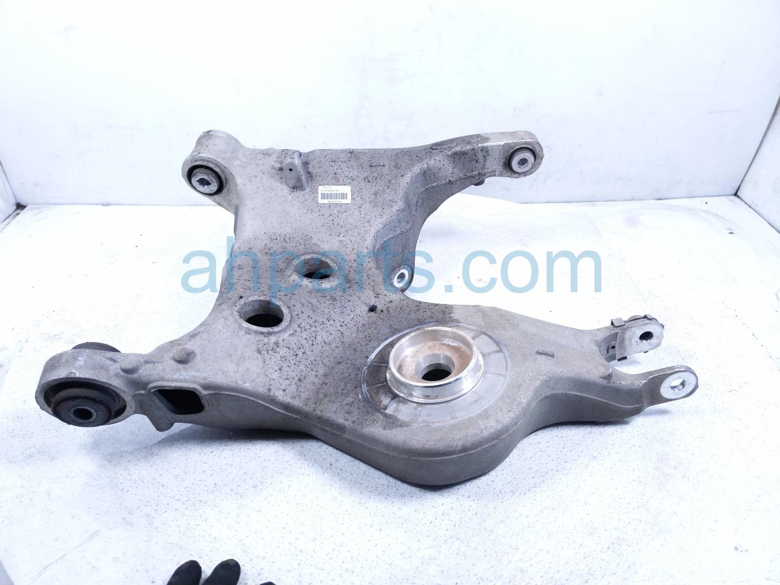 $99 Land Rover RR/RH SPRING SEAT LOWER CONTROL ARM $99 Land Rover RR/RH SPRING SEAT LOWER CONTROL ARM