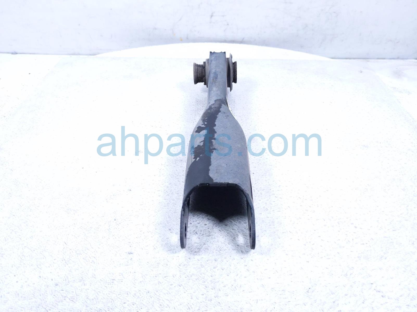 2020 Land Rover Range Rover Sport Rear Driver Trailing Lower Control Arm DPLA 5K976 AF Replacement 2020 Land Rover Range Rover Sport Rear Driver Trailing Lower Control Arm DPLA 5K976 AF Replacement thumbnail