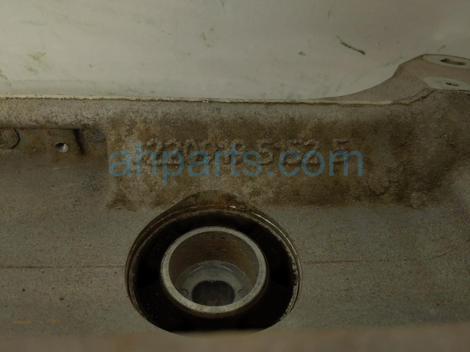 2020 Land Rover Range Rover Sport Crossmember Rear Sub Frame / Cradle LR119671 Replacement 2020 Land Rover Range Rover Sport Crossmember Rear Sub Frame / Cradle LR119671 Replacement thumbnail