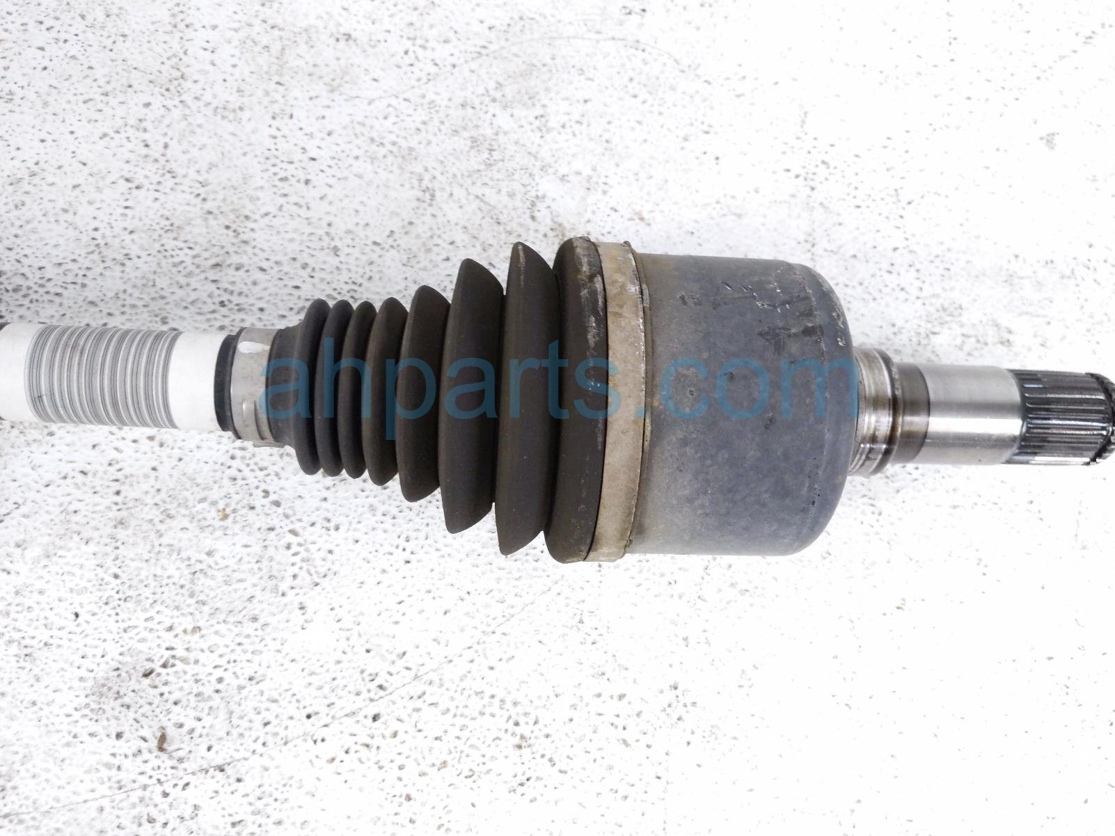2020 Land Rover Range Rover Sport Rear Passenger Cv Axle Drive Shaft CPLA4K138AF Replacement 2020 Land Rover Range Rover Sport Rear Passenger Cv Axle Drive Shaft CPLA4K138AF Replacement thumbnail