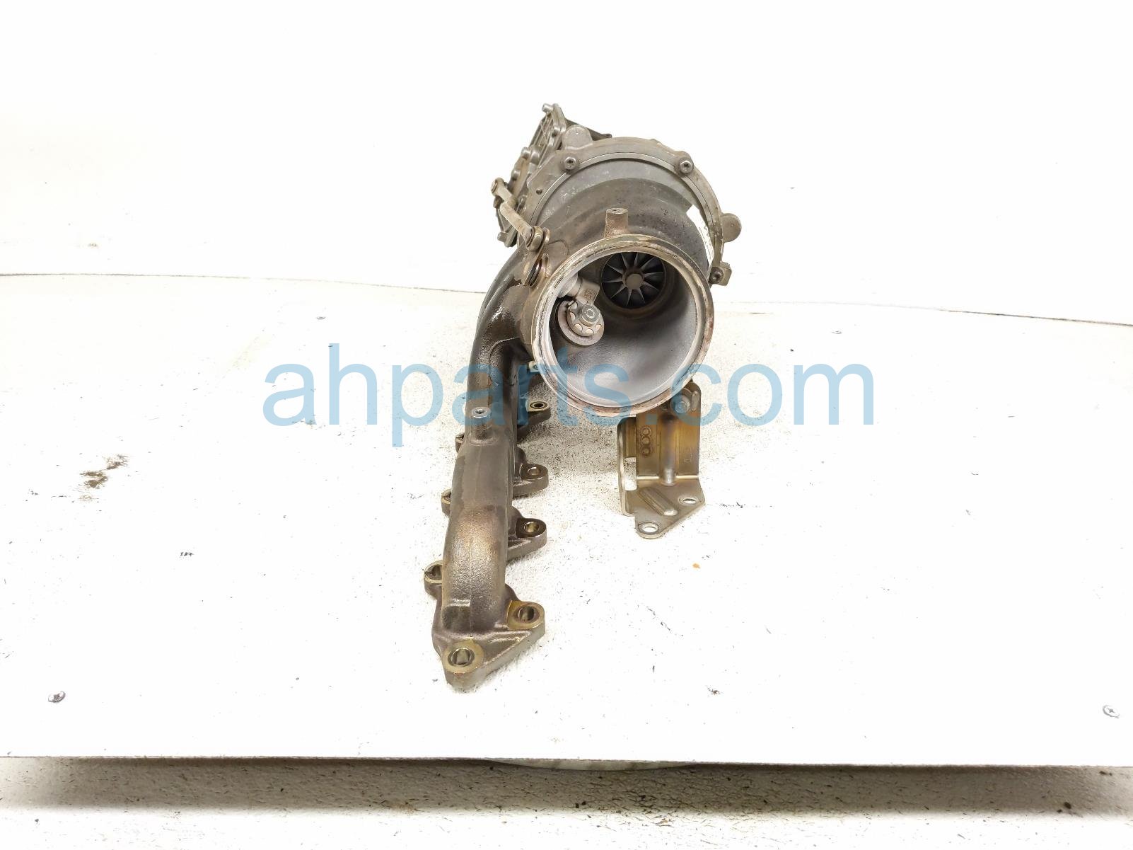 2020 Land Rover Range Rover Sport Turbocharger 105123470 Replacement 2020 Land Rover Range Rover Sport Turbocharger 105123470 Replacement thumbnail
