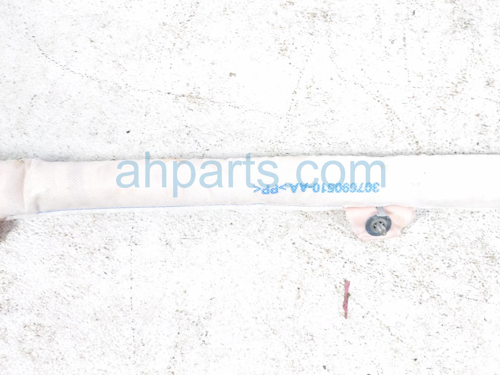 2020 Land Rover Range Rover Sport Driver Roof Curtain Airbag LR043057 Replacement 2020 Land Rover Range Rover Sport Driver Roof Curtain Airbag LR043057 Replacement thumbnail