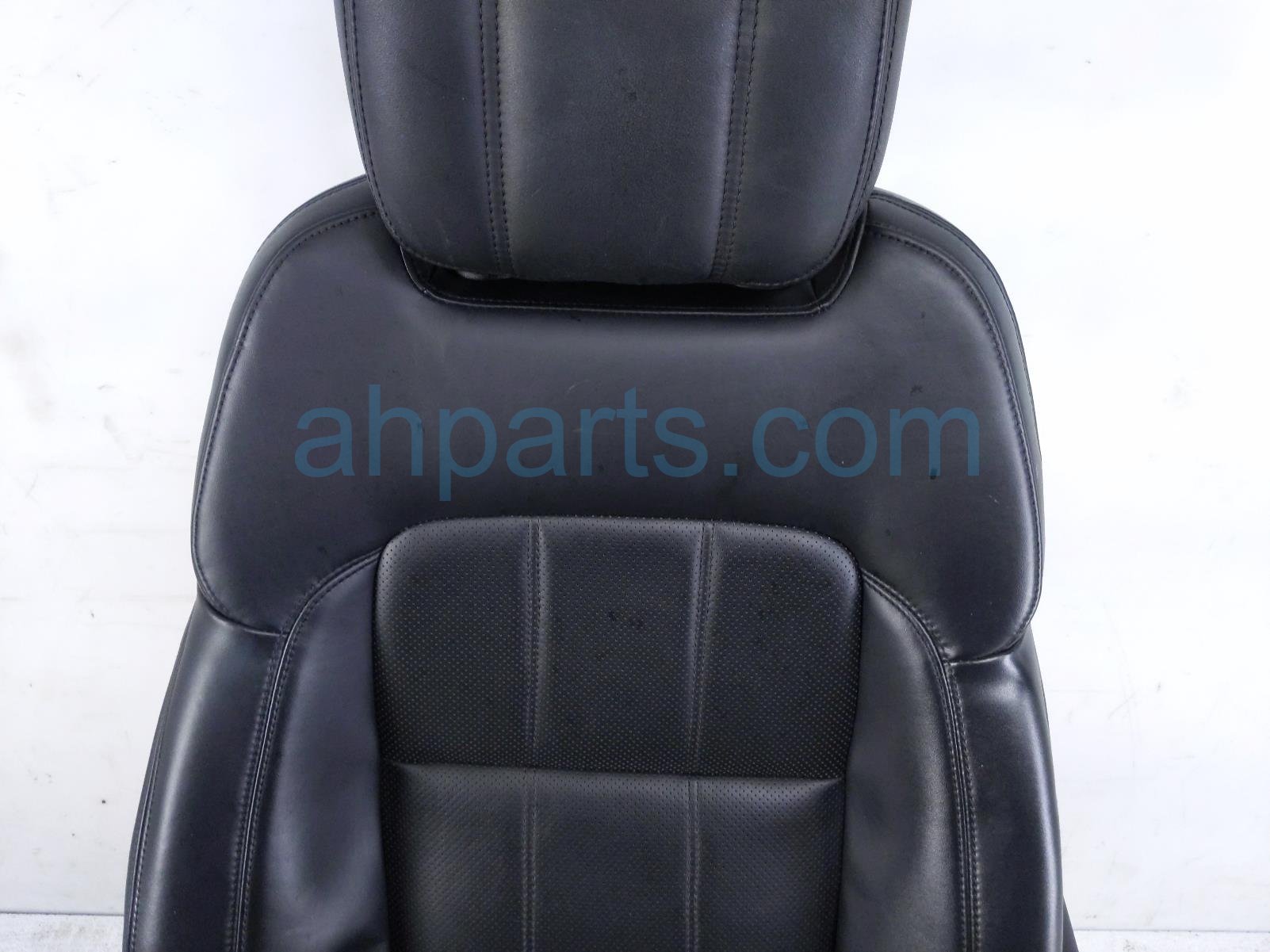 2020 Land Rover Range Rover Sport Front Passenger Seat Black W/ Airbag LR118738 Replacement 2020 Land Rover Range Rover Sport Front Passenger Seat Black W/ Airbag LR118738 Replacement thumbnail