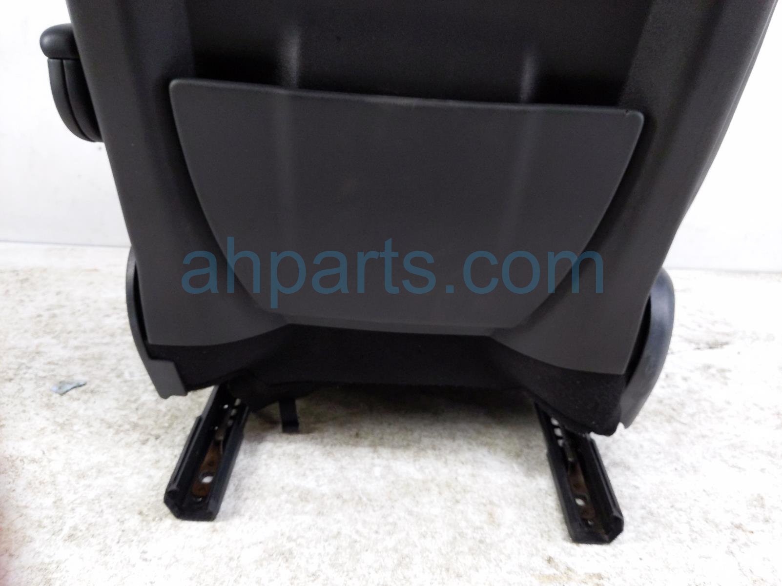 2020 Land Rover Range Rover Sport Front Passenger Seat Black W/ Airbag LR118738 Replacement 2020 Land Rover Range Rover Sport Front Passenger Seat Black W/ Airbag LR118738 Replacement thumbnail
