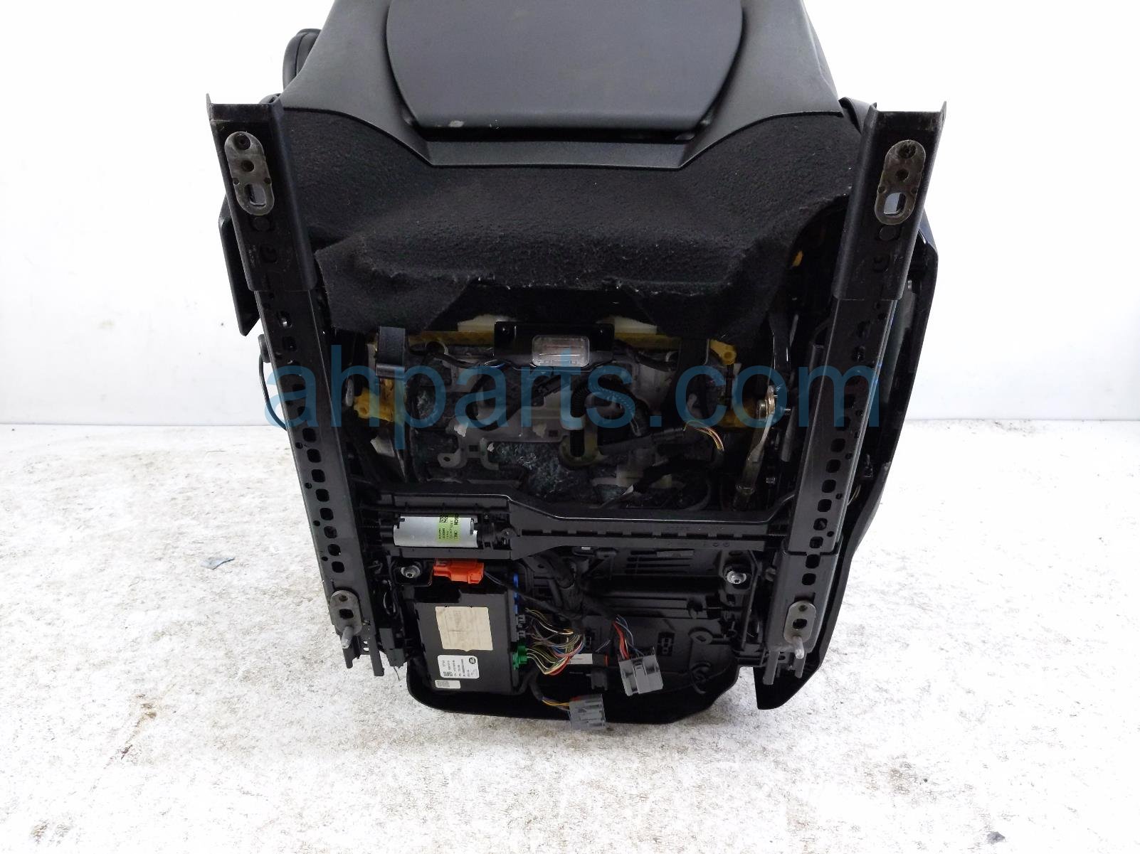 2020 Land Rover Range Rover Sport Front Passenger Seat Black W/ Airbag LR118738 Replacement 2020 Land Rover Range Rover Sport Front Passenger Seat Black W/ Airbag LR118738 Replacement thumbnail