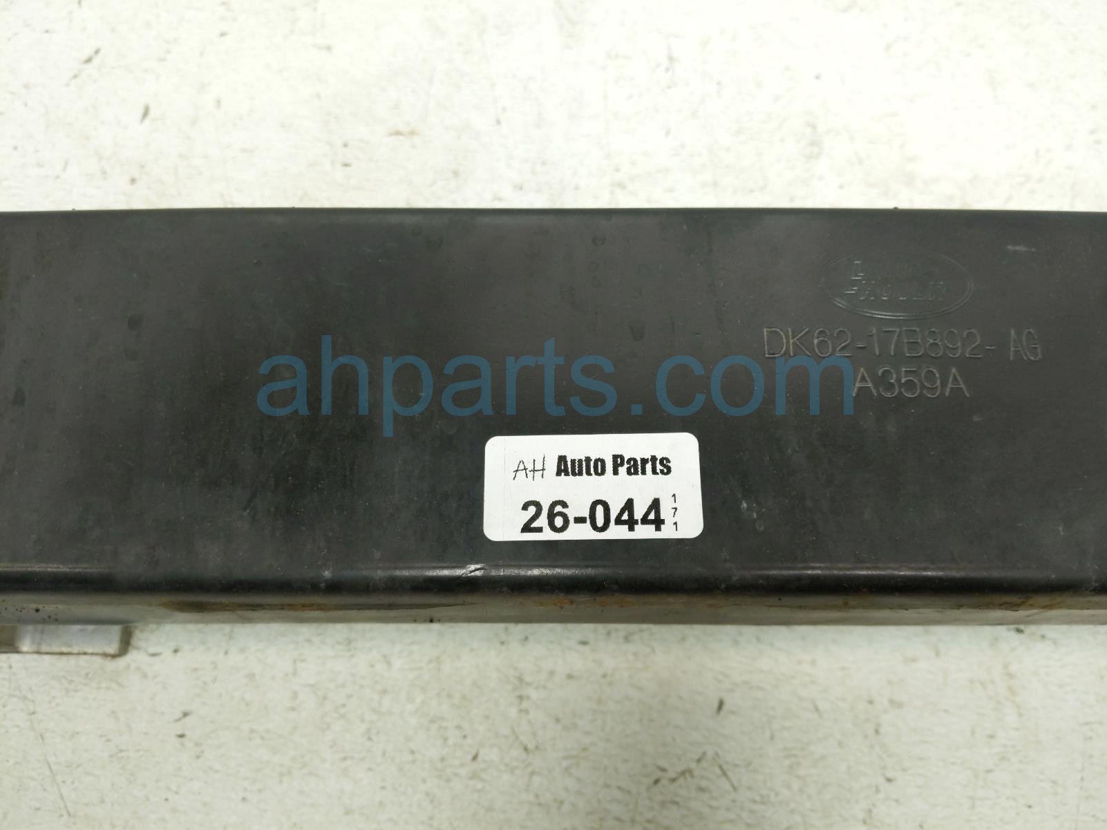 2020 Land Rover Range Rover Sport Beam Rear Bumper Reinforcement Bar DK62 17B892 AG Replacement 2020 Land Rover Range Rover Sport Beam Rear Bumper Reinforcement Bar DK62 17B892 AG Replacement thumbnail