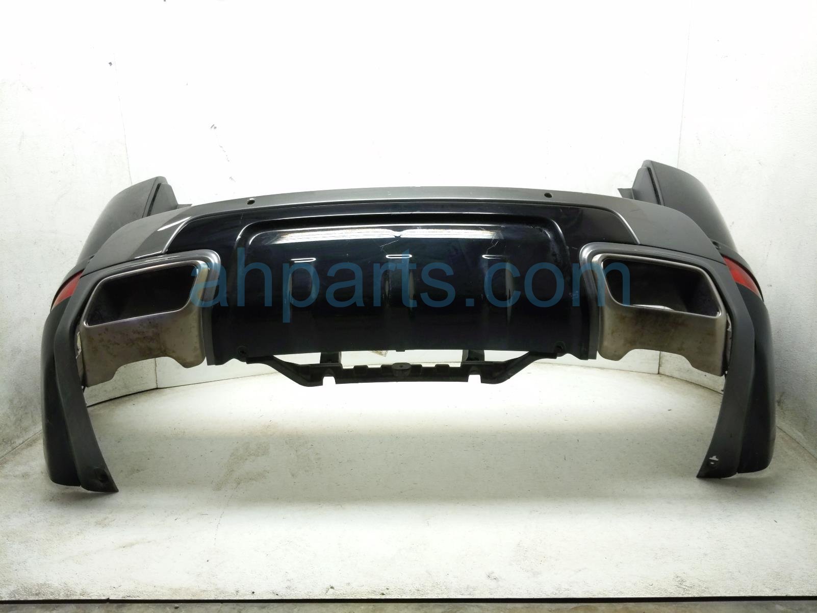 2020 Land Rover Range Rover Sport Rear Bumper Cover Black* LR098889 Replacement 2020 Land Rover Range Rover Sport Rear Bumper Cover Black* LR098889 Replacement thumbnail