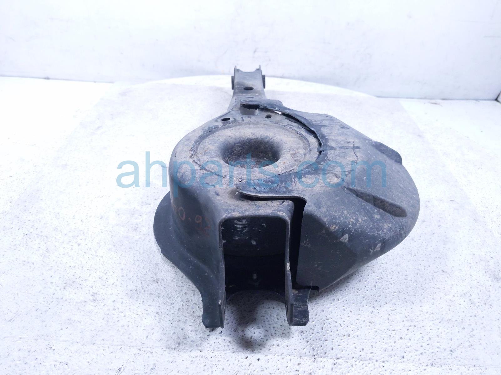 2020 Toyota Highlander Rear Driver Spring Seat Lower Control Arm 48730 0E100 Replacement 2020 Toyota Highlander Rear Driver Spring Seat Lower Control Arm 48730 0E100 Replacement thumbnail