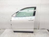 Toyota FR/LH DOOR - WHITE - NO MIRROR/TRIM Toyota FR/LH DOOR - WHITE - NO MIRROR/TRIM