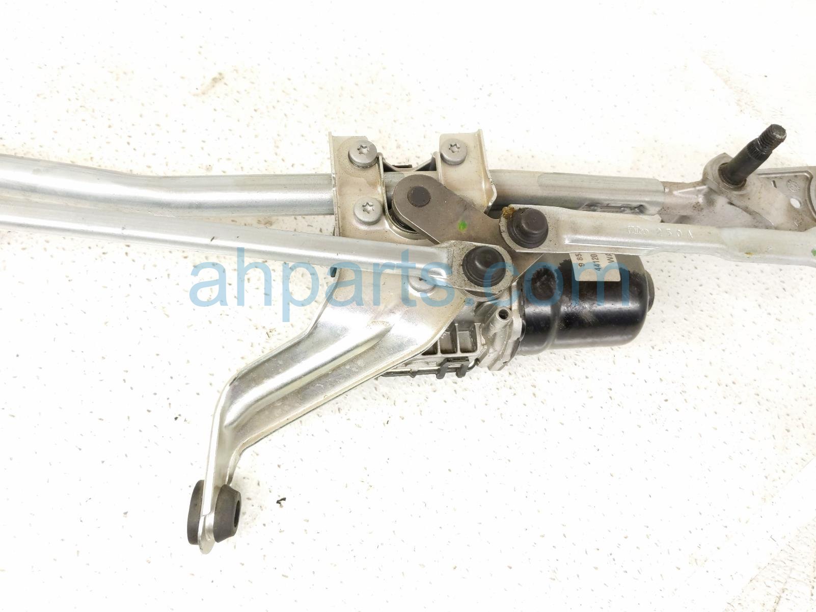 2021 Toyota Gr Supra Front Arms Frt Windshield Wiper Motor & Linkage 85010 WAA05 Replacement 2021 Toyota Gr Supra Front Arms Frt Windshield Wiper Motor & Linkage 85010 WAA05 Replacement thumbnail