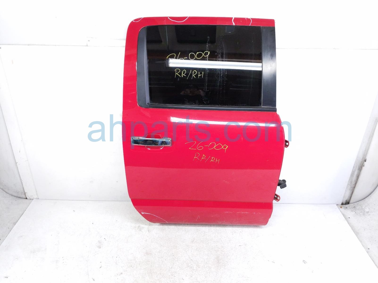 Nissan RR/RH DOOR - RED - NO INSIDE TRIM