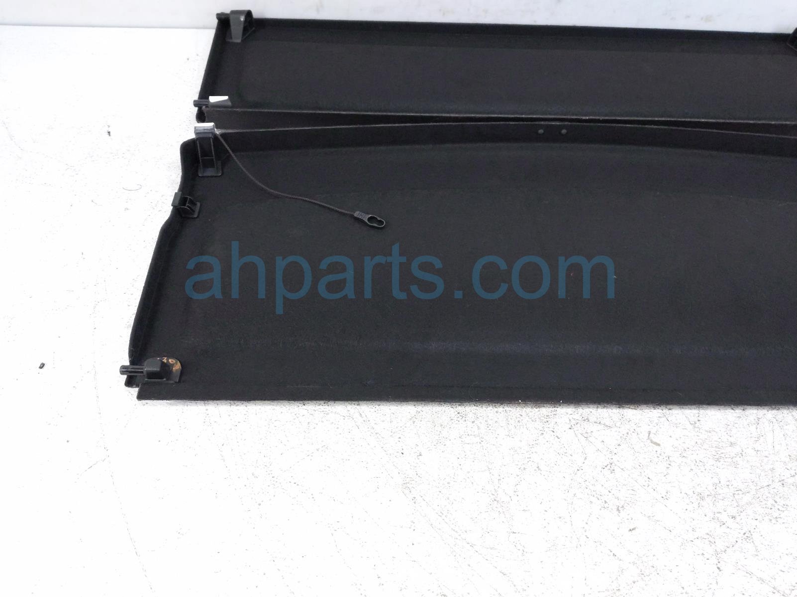 2021 BMW X1 Rear Cargo Tonneau Cover Blk 51 46 7 378 621 Replacement 2021 BMW X1 Rear Cargo Tonneau Cover Blk 51 46 7 378 621 Replacement thumbnail