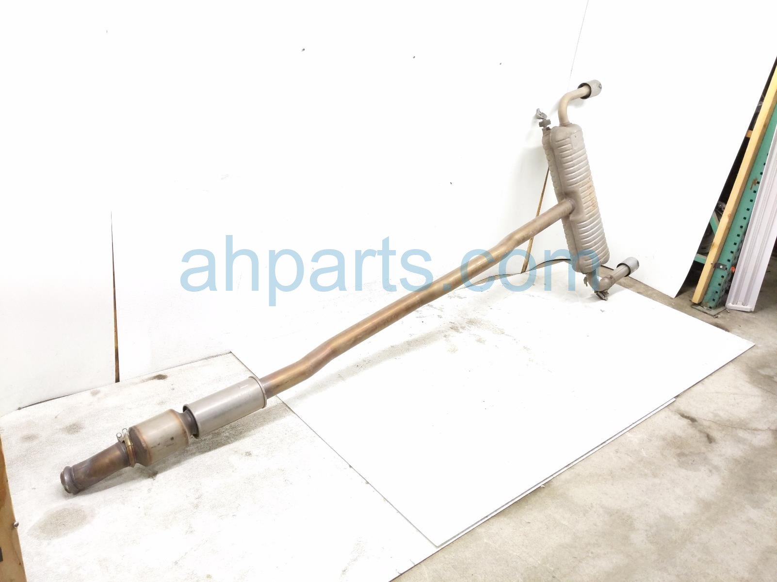 2021 BMW X1 Rear Exhaust Muffler W/res 2.0l Fwd 18 30 8 627 272 Replacement 2021 BMW X1 Rear Exhaust Muffler W/res 2.0l Fwd 18 30 8 627 272 Replacement thumbnail