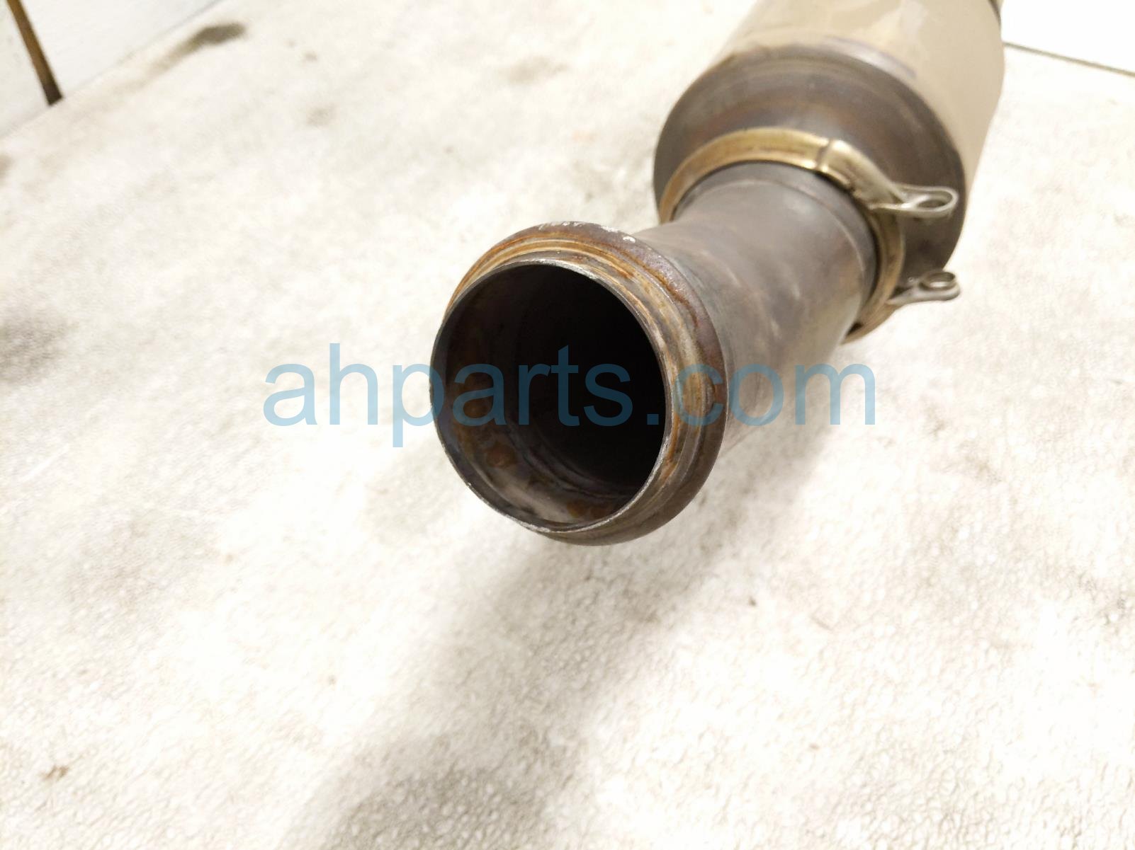 2021 BMW X1 Rear Exhaust Muffler W/res 2.0l Fwd 18 30 8 627 272 Replacement 2021 BMW X1 Rear Exhaust Muffler W/res 2.0l Fwd 18 30 8 627 272 Replacement thumbnail