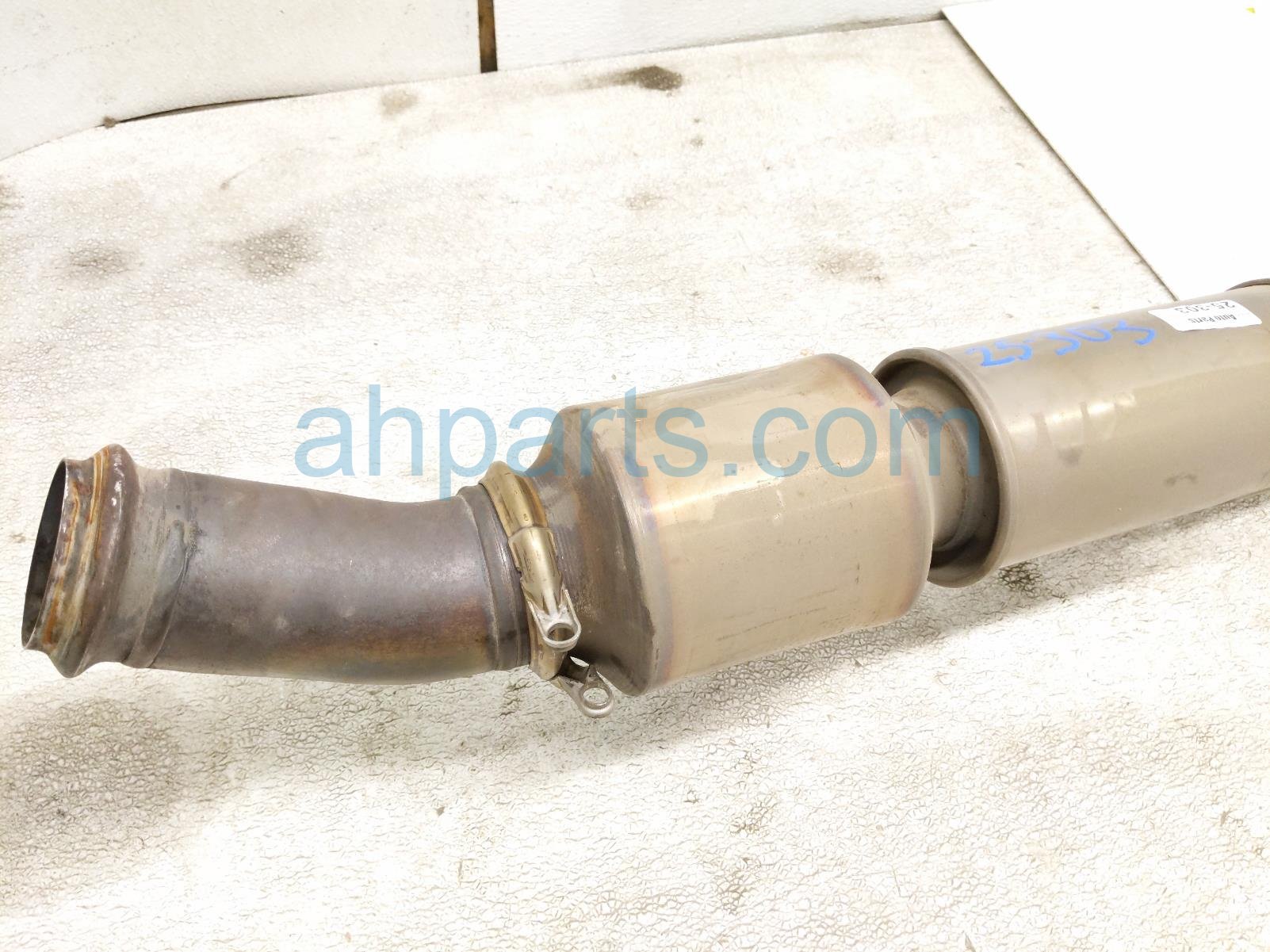 2021 BMW X1 Rear Exhaust Muffler W/res 2.0l Fwd 18 30 8 627 272 Replacement 2021 BMW X1 Rear Exhaust Muffler W/res 2.0l Fwd 18 30 8 627 272 Replacement thumbnail