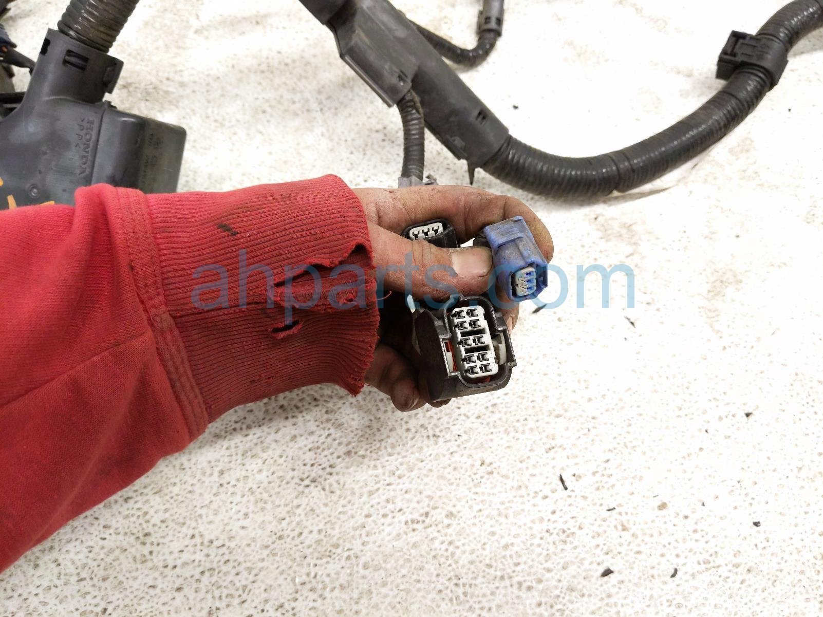 2012 Honda Accord Main Engine Wire Harness 2.4l At 32110 R41 L53 Replacement 2012 Honda Accord Main Engine Wire Harness 2.4l At 32110 R41 L53 Replacement thumbnail