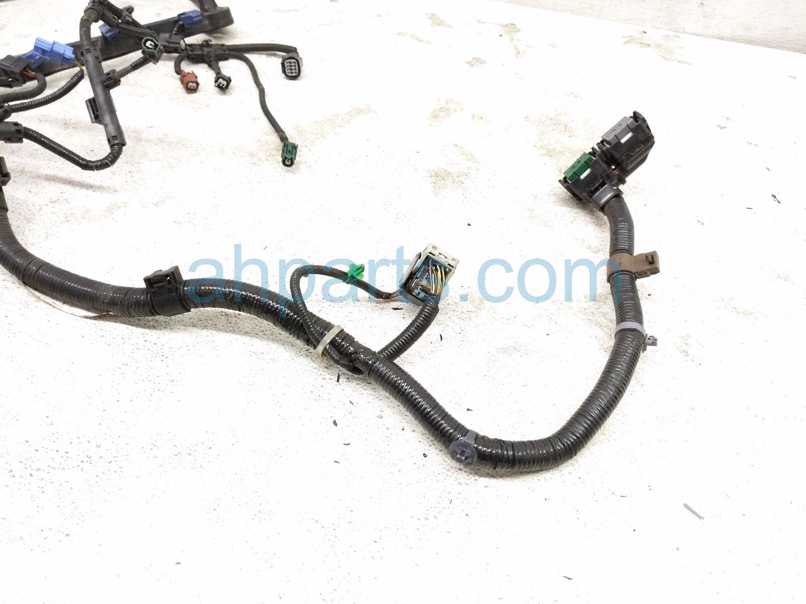 2012 Honda Accord Main Engine Wire Harness 2.4l At 32110 R41 L53 Replacement 2012 Honda Accord Main Engine Wire Harness 2.4l At 32110 R41 L53 Replacement thumbnail