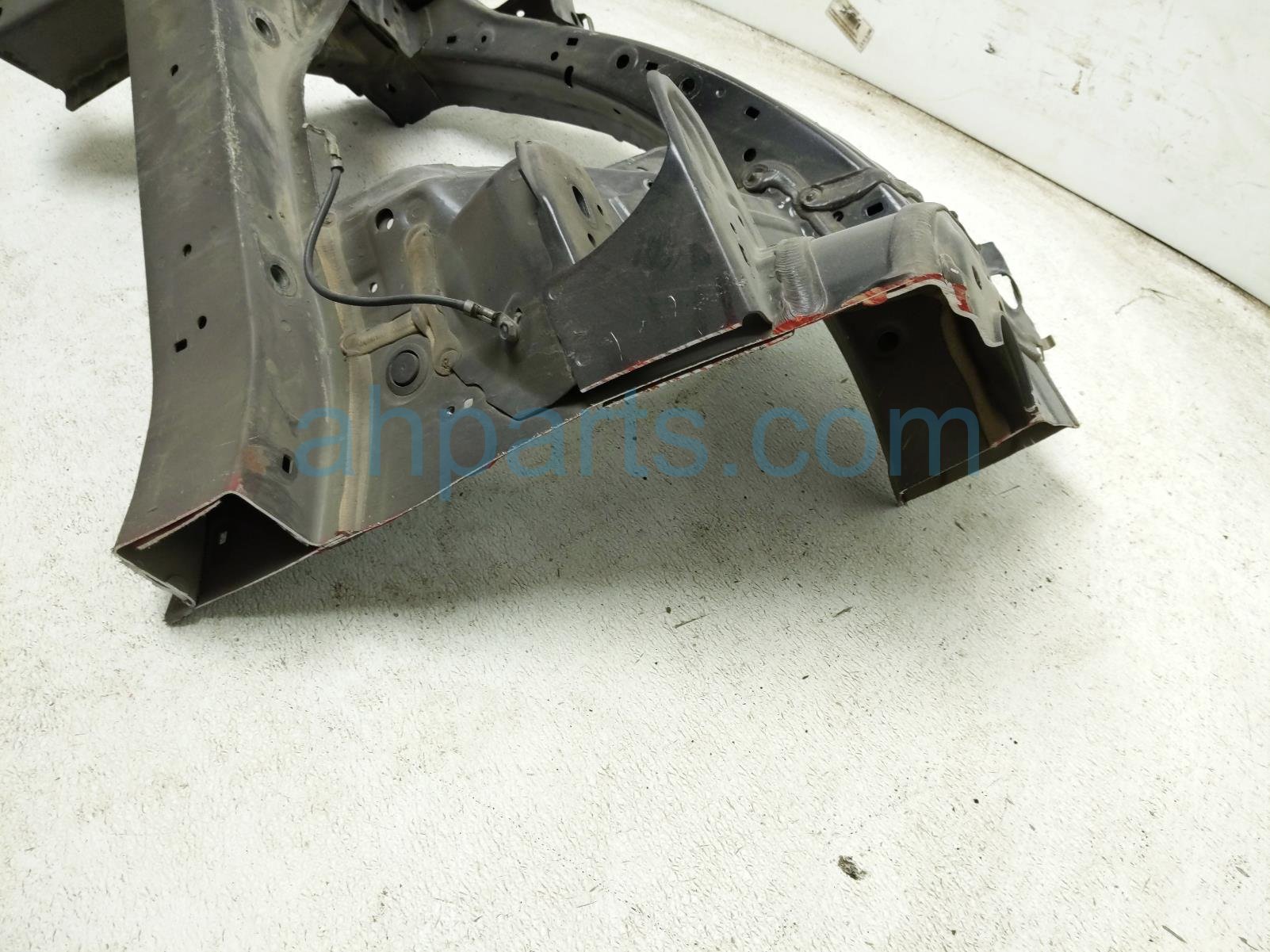 2020 Acura RDX Passenger Frame Rail Apron Cut Black 60650 TJB 305ZZ Replacement 2020 Acura RDX Passenger Frame Rail Apron Cut Black 60650 TJB 305ZZ Replacement thumbnail